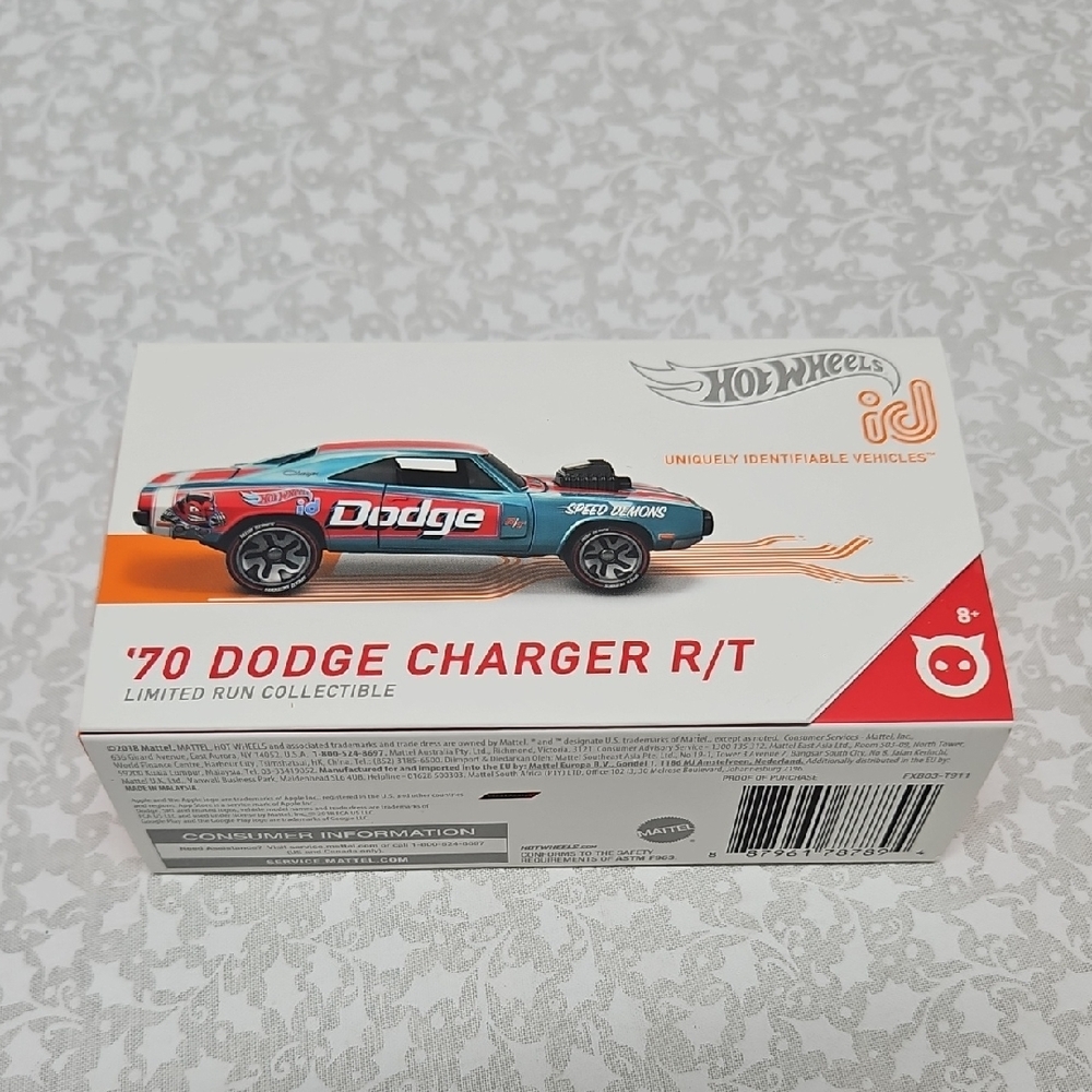 New Hot Wheels '70 Dodge Charger R/T id Car Limited Run